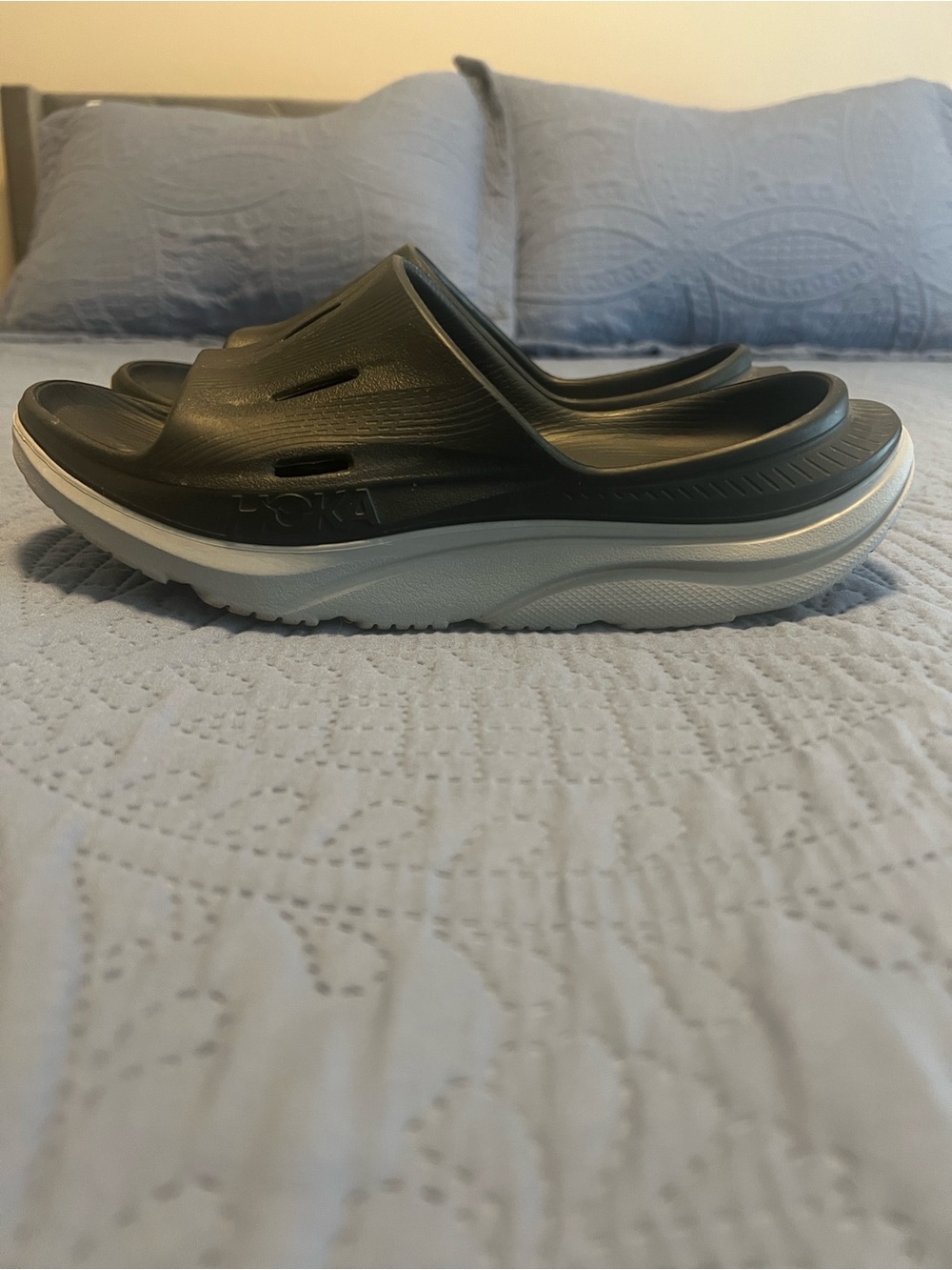 Hoka ORA Recovery Slide 3 Black with Grey Sole (size M7/W9)